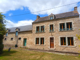 Maison en pierre PLUMELIAU