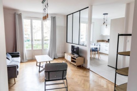 SUPERBE COLOCATION DE 3 CHAMBRES SUR VENISSIEUX - 469327 Vénissieux