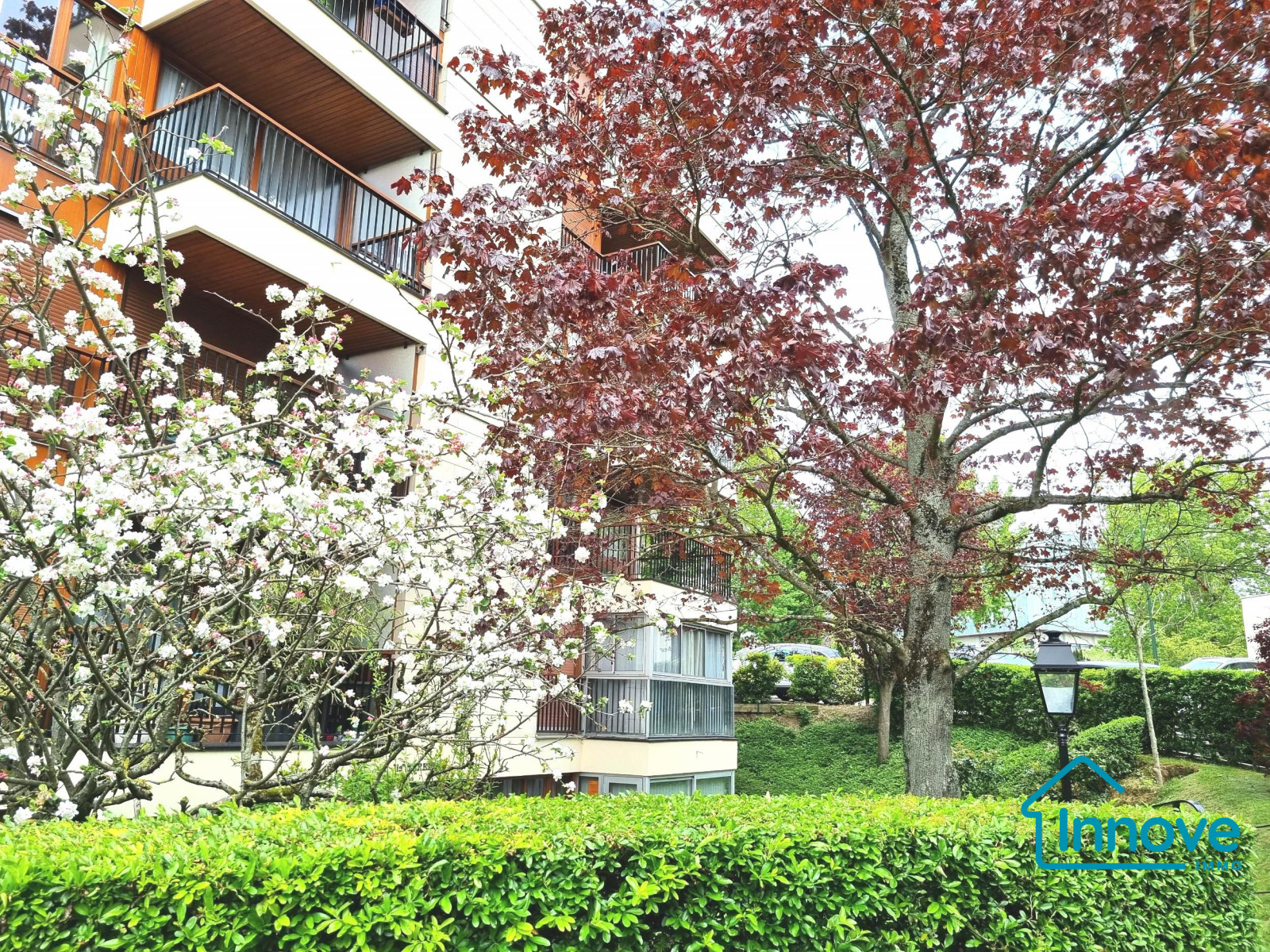 
                                                Vente
                                                 3/4 pièces avec balcon-terrasse à rénover