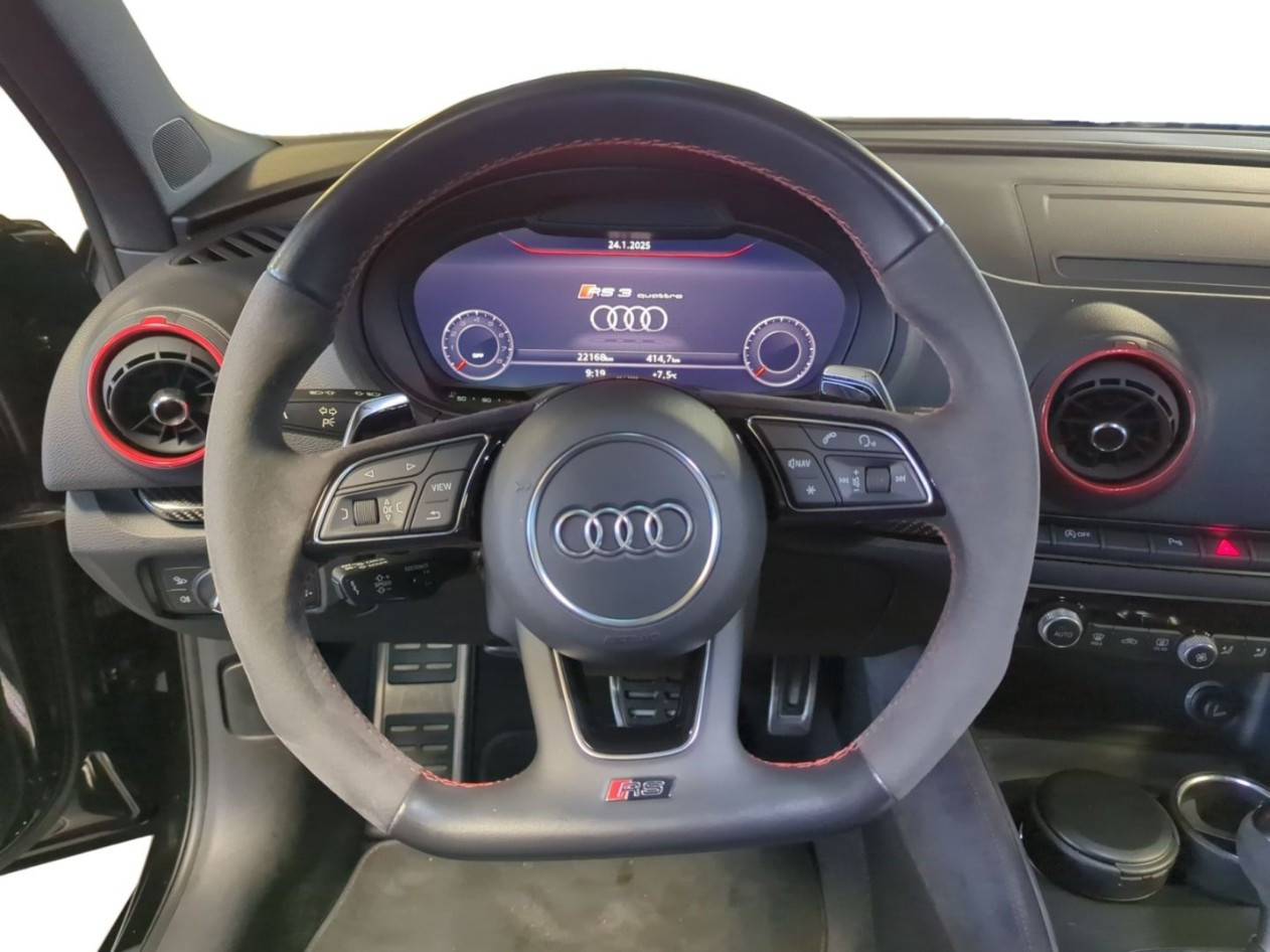 
                                                Voiture
                                                 AUDI RS3 - Sportback - STronic - 400 PS