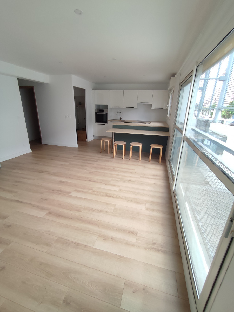 
                                                Location
                                                 Alexandra Anne Eléonore CORTIER / N° 7 / 47 m² / Bordeaux / Meublé  / Zone tendue