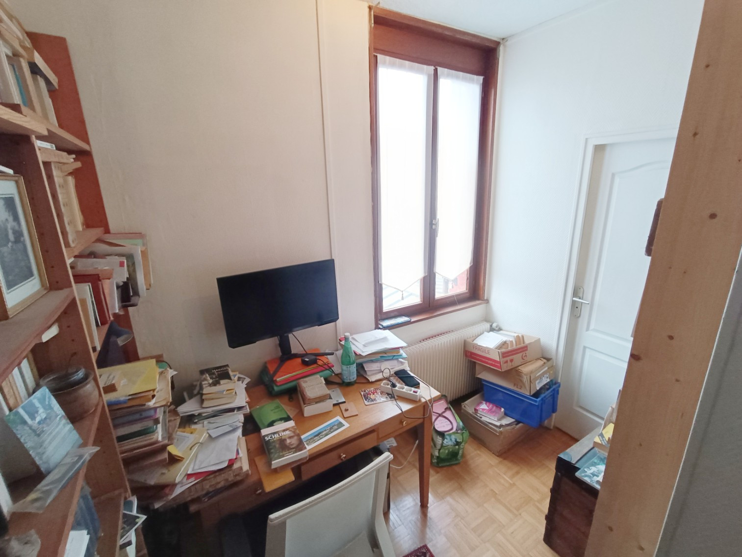 
                                                Vente
                                                 Amiénoise 2 chambres, bureau, cour St Pierre