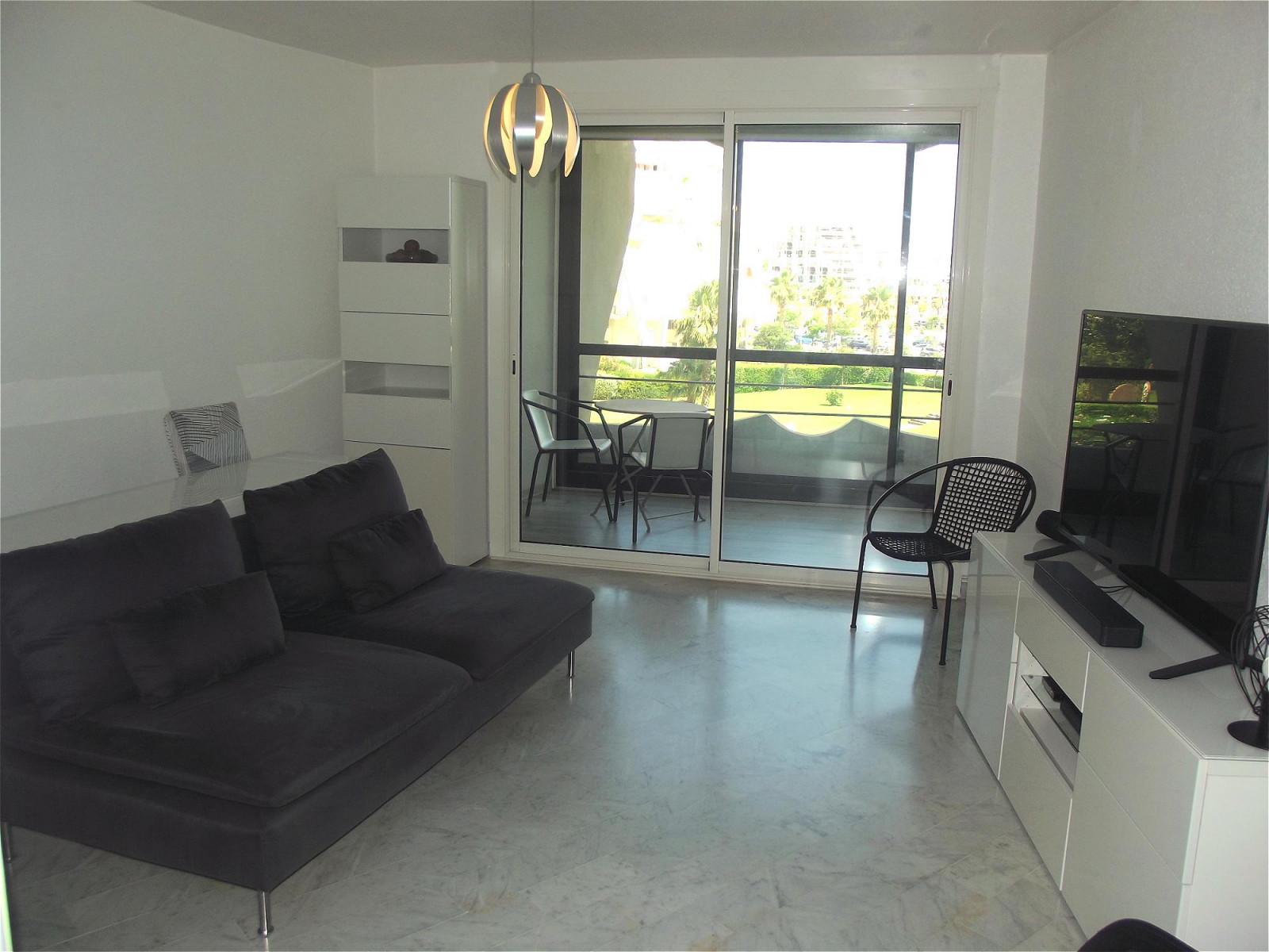 
                                                Vente
                                                 Appartement 2 pièces