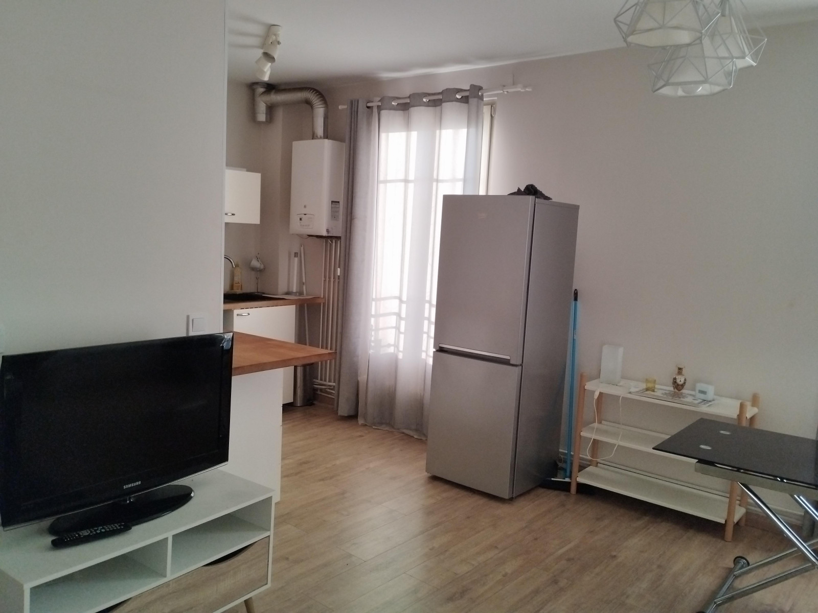 
                                                Vente
                                                 Appartement 2 pièces