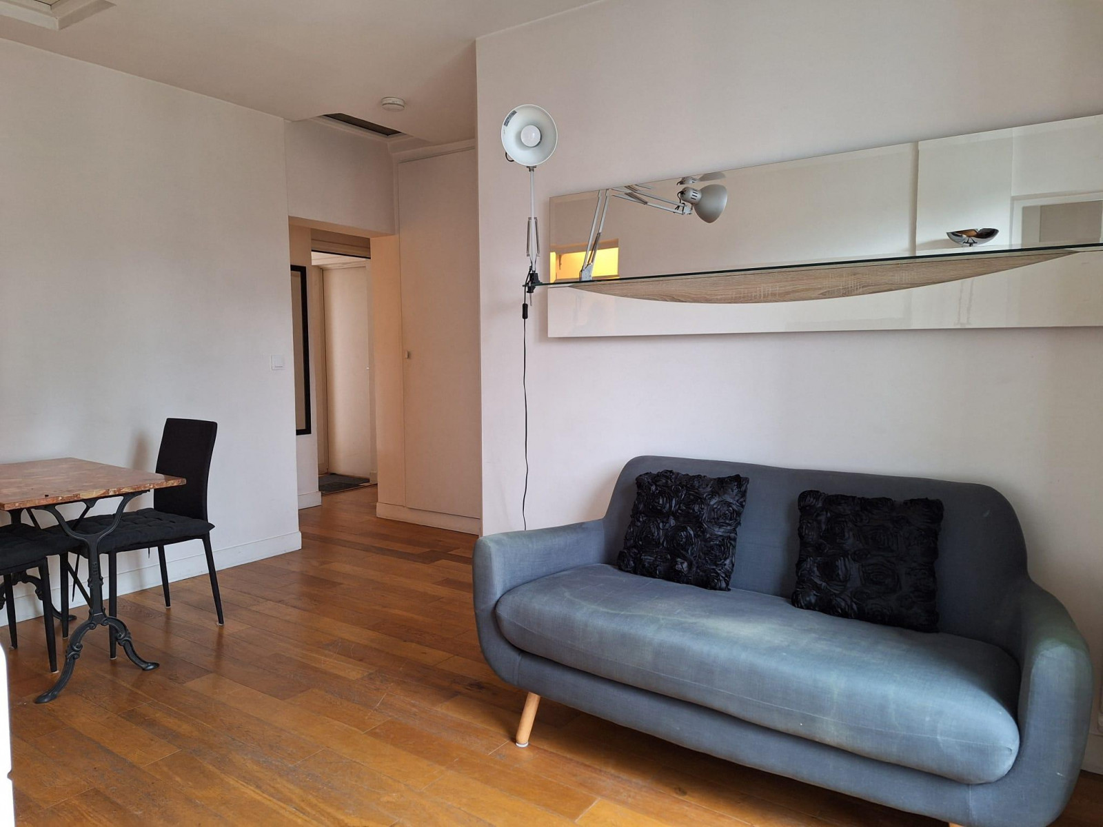 
                                                Vente
                                                 Appartement 2 pièces