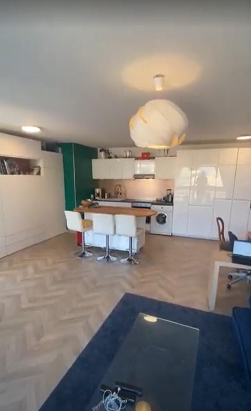 
                                                Vente
                                                 Appartement 2p de 58 m² terrasse, cave et parking