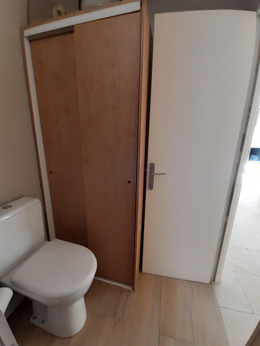 
                                                Vente
                                                 Appartement 2P, refait à neuf, 50m²,lumineux, cave