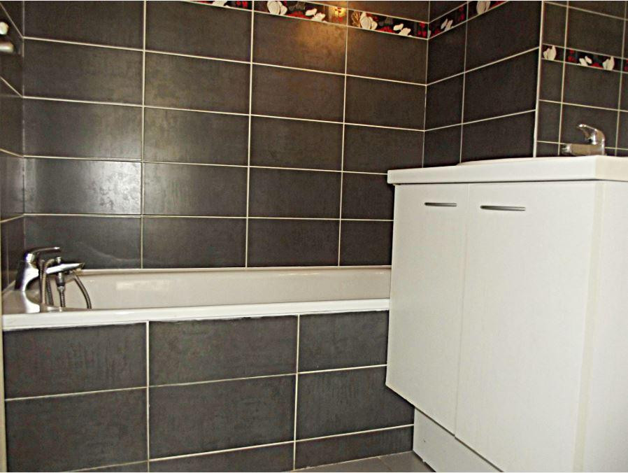 
                                                Vente
                                                 Appartement 3 pièces