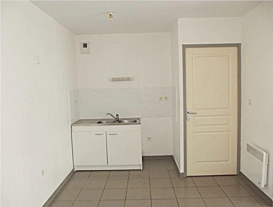 
                                                Vente
                                                 Appartement 3 pièces