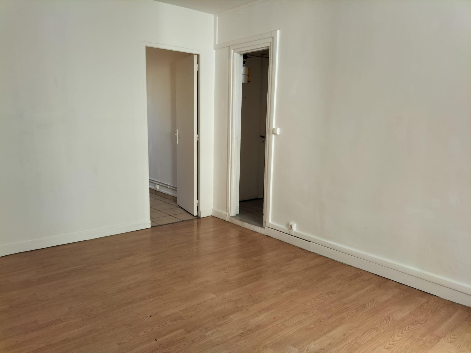 
                                                Vente
                                                 Appartement 3 pièces