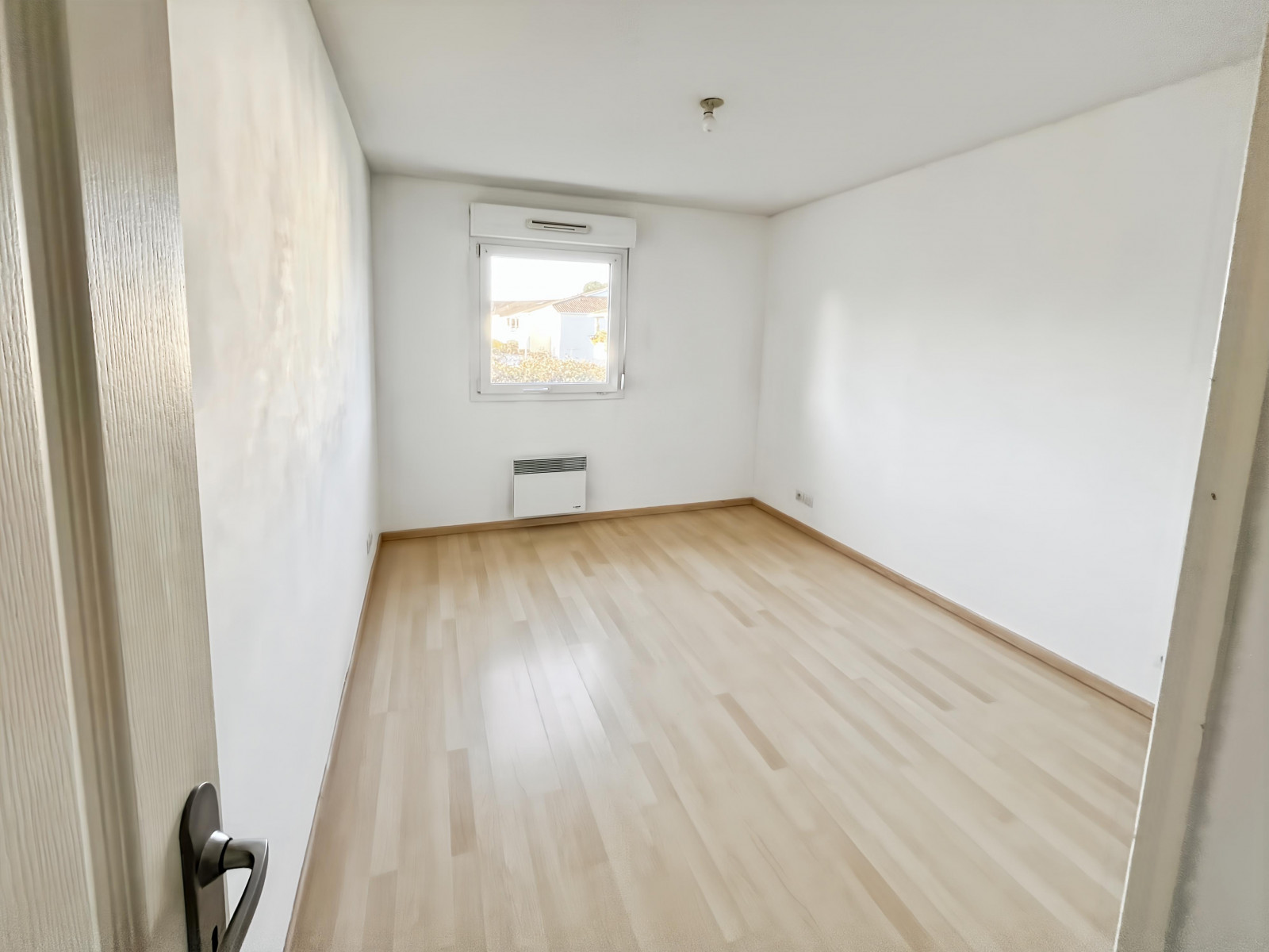 
                                                Vente
                                                 Appartement 3 pièces