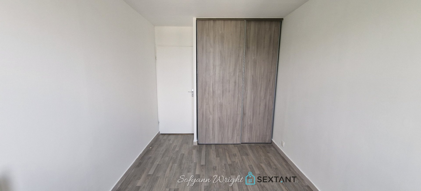 
                                                Vente
                                                 Appartement 3 pièces 74 m2 NOISY LE GRAND