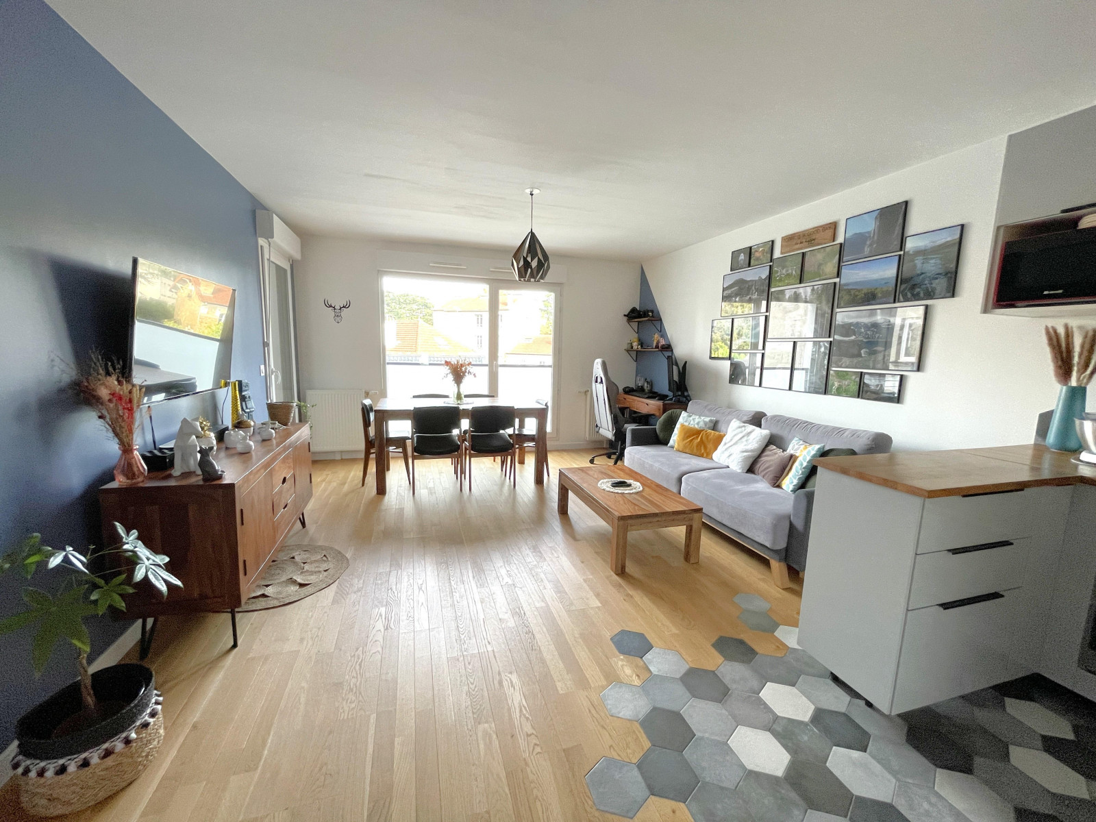 
                                                Vente
                                                 Appartement 3 pièces de 66 m2 de 2019