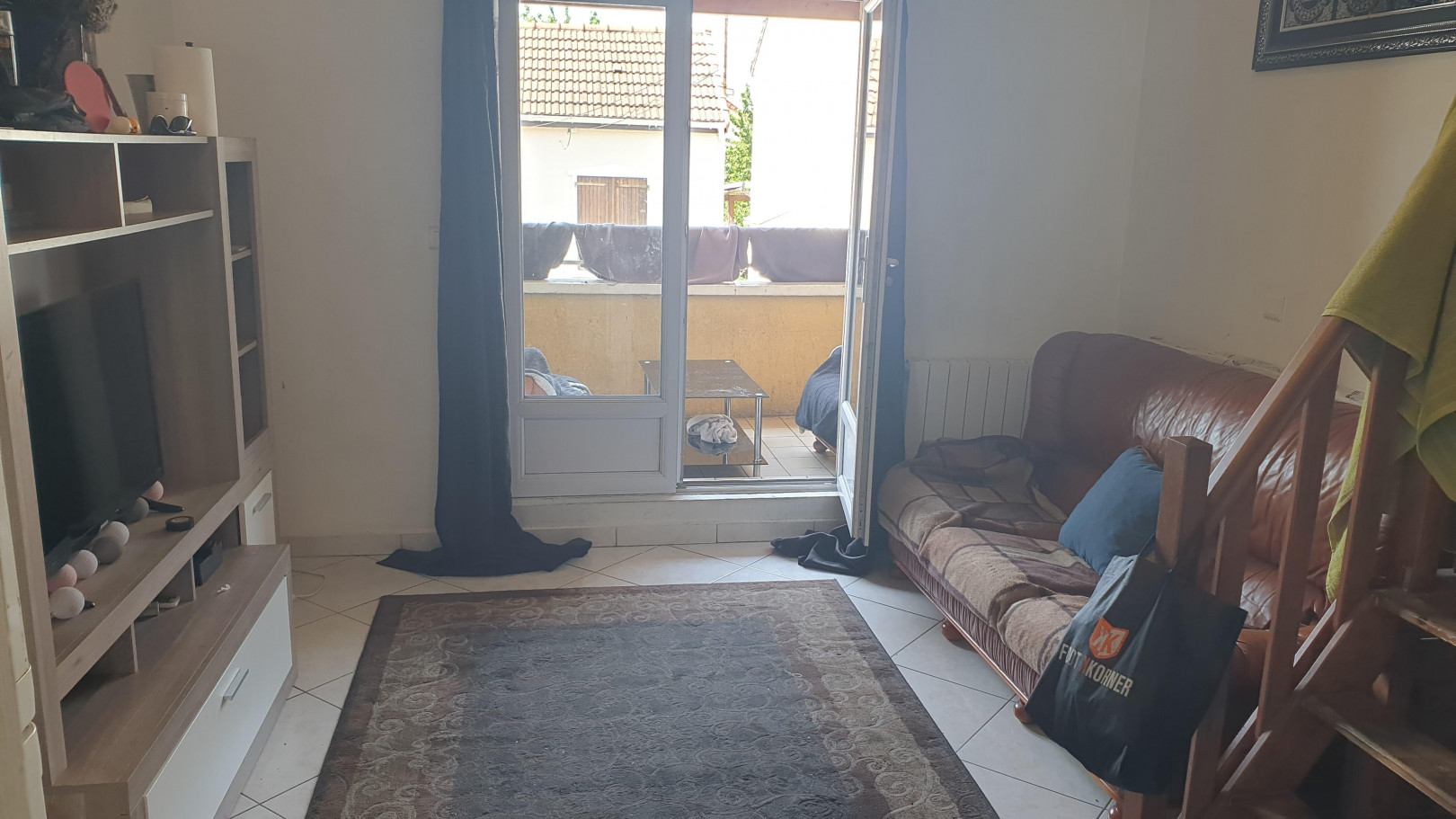 
                                                Vente
                                                 Appartement 3 pièces loué nu