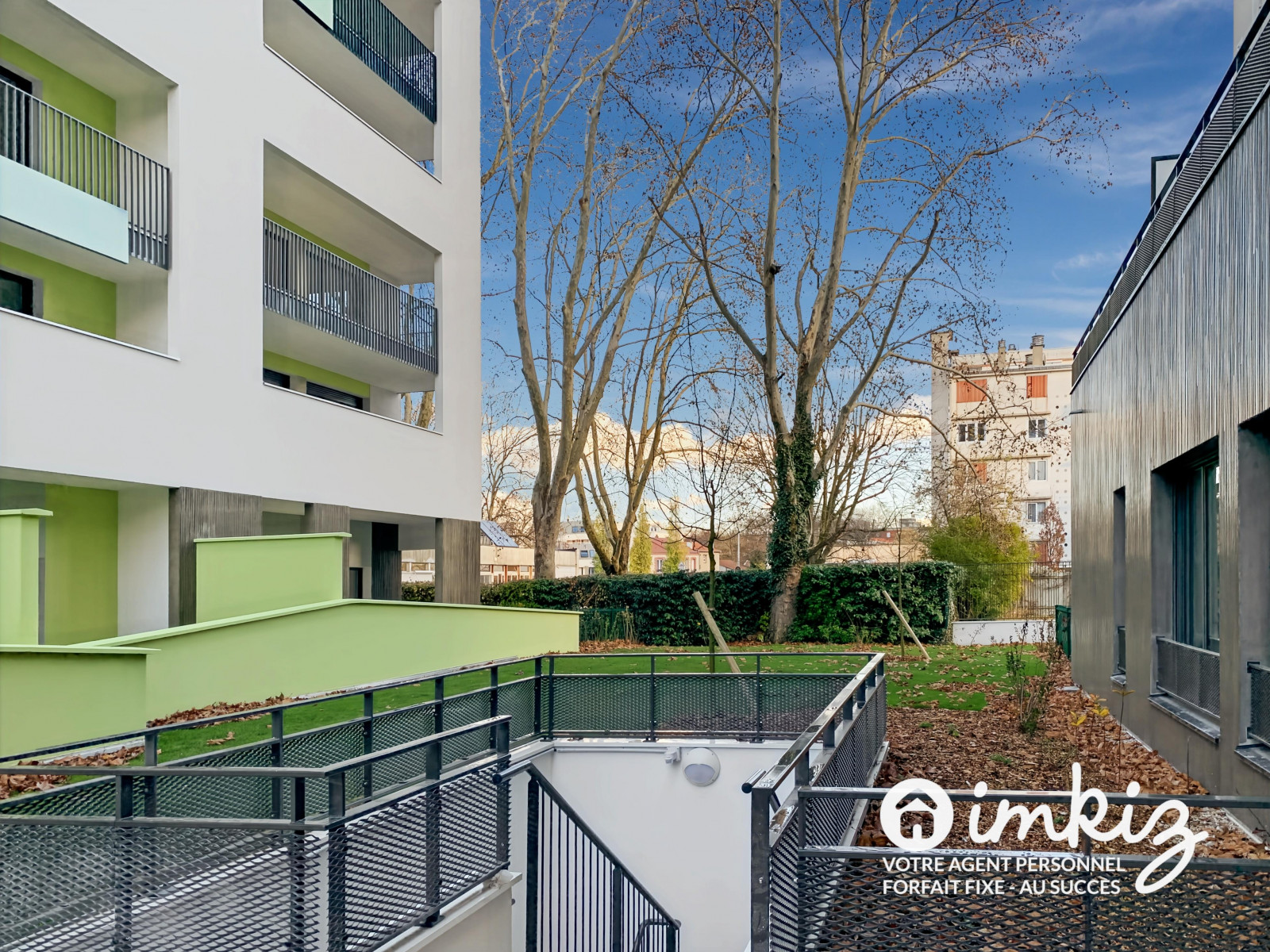 
                                                Vente
                                                 Appartement 3p  avec loggia vue sur la Tour Eiffel