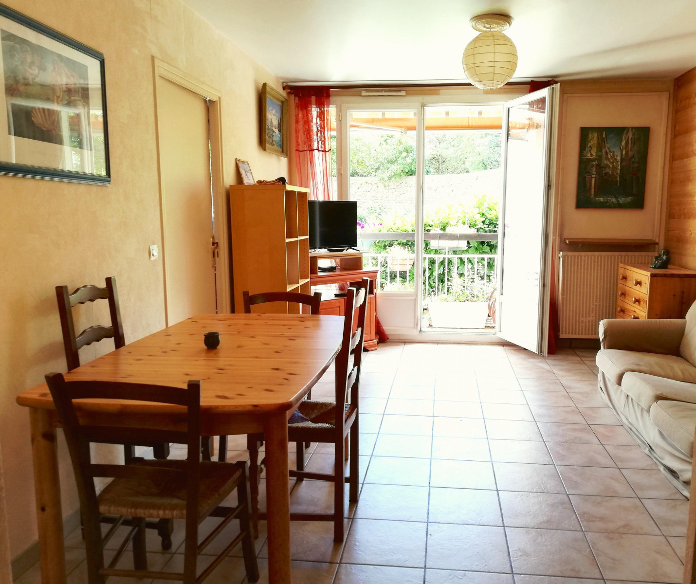 
                                                Vente
                                                 Appartement 4 pièces