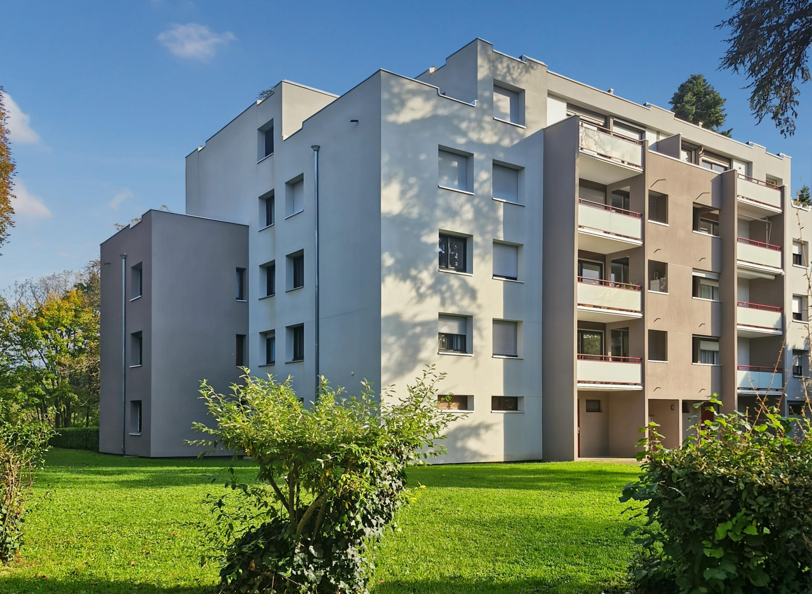 
                                                Vente
                                                 Appartement 4 pièces