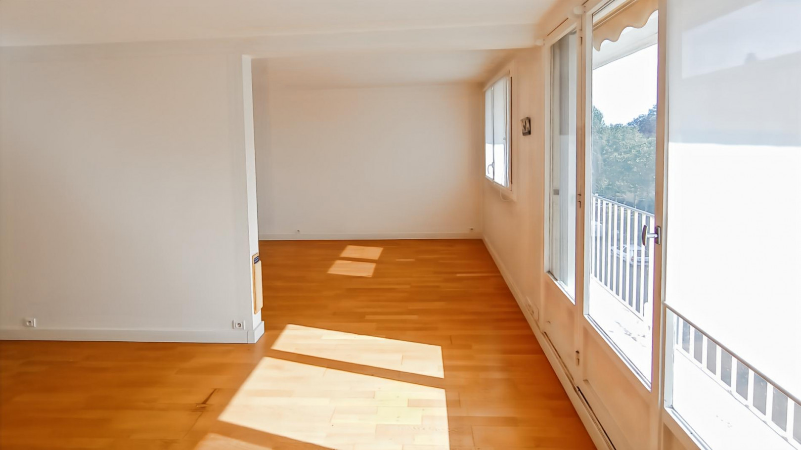 
                                                Vente
                                                 Appartement 4 pièces