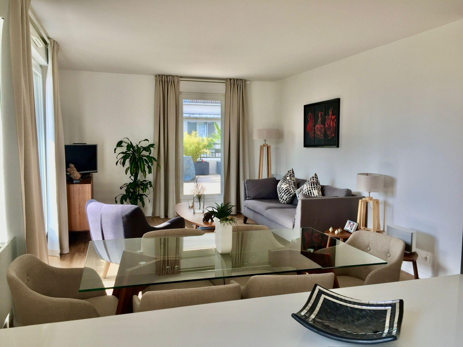 
                                                Vente
                                                 Appartement 4 pièces