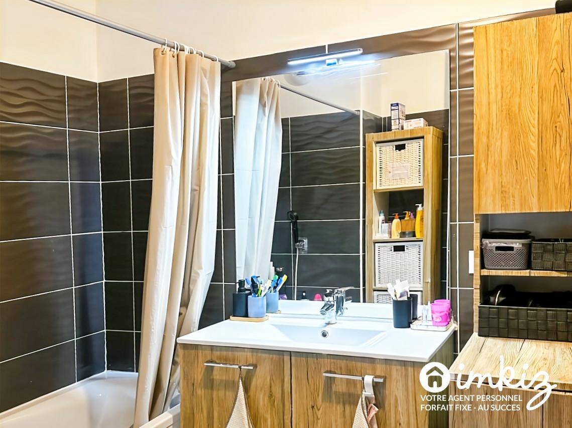 
                                                Vente
                                                 Appartement 4 pièces