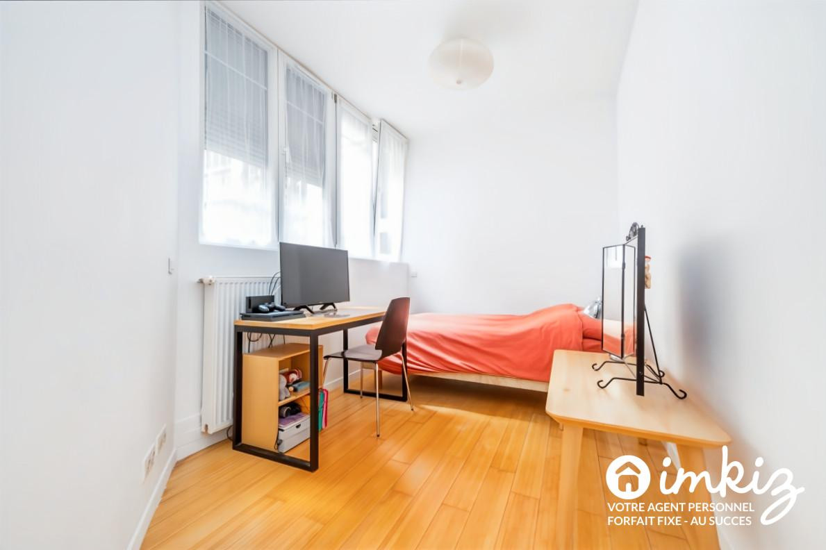 
                                                Vente
                                                 Appartement 4 pièces