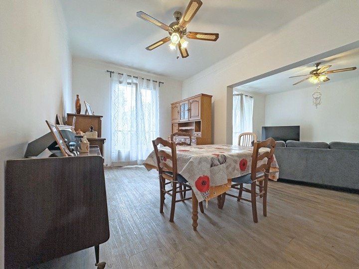 
                                                Vente
                                                 Appartement 4 pièces avec Garage et cave, proche commodités