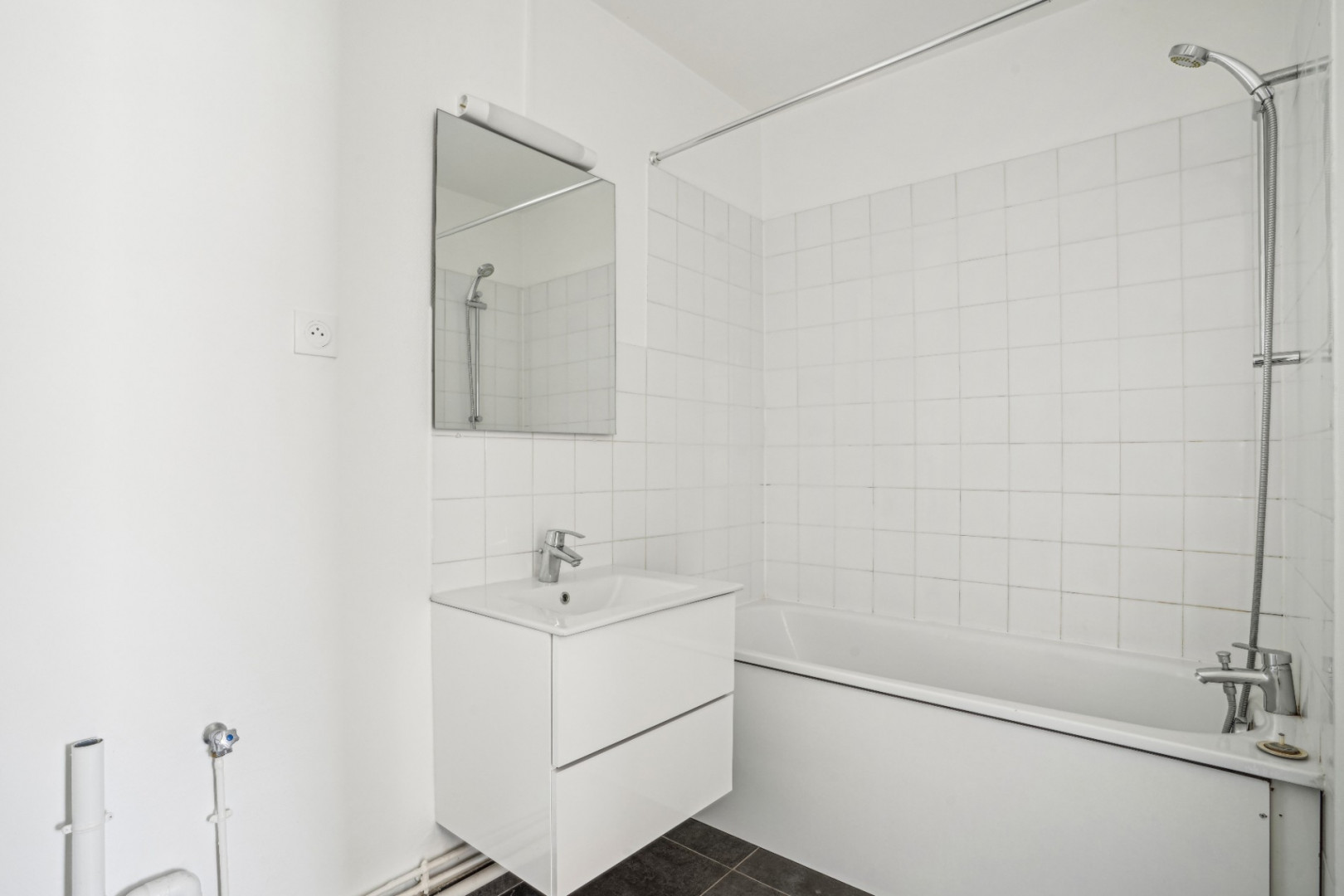 
                                                Vente
                                                 Appartement 43 m² - CLICHY