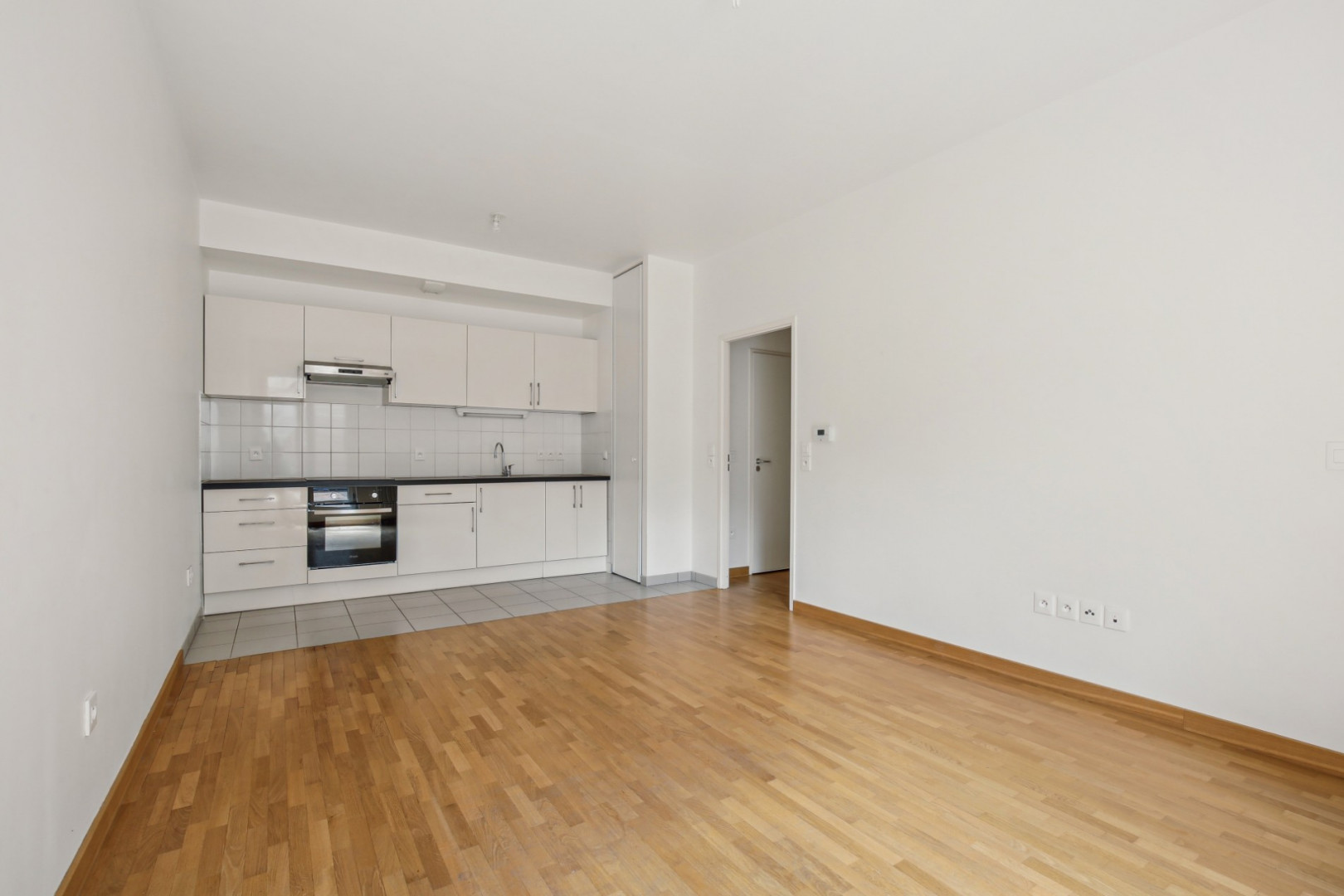 
                                                Vente
                                                 Appartement 48 m² - Hyper Centre Bordeaux