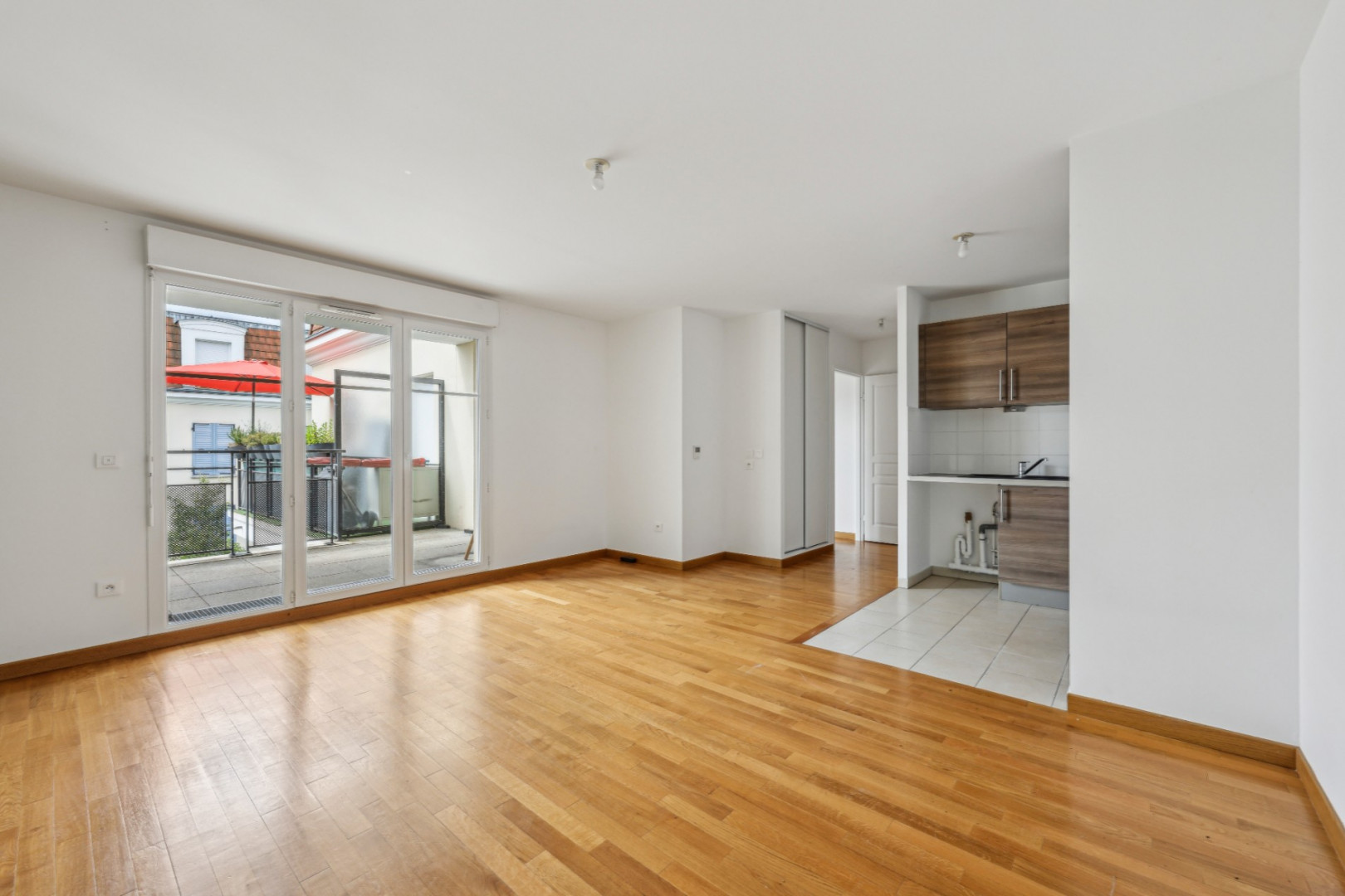 
                                                Vente
                                                 Appartement 51 m² - Le Plessis-Trévise