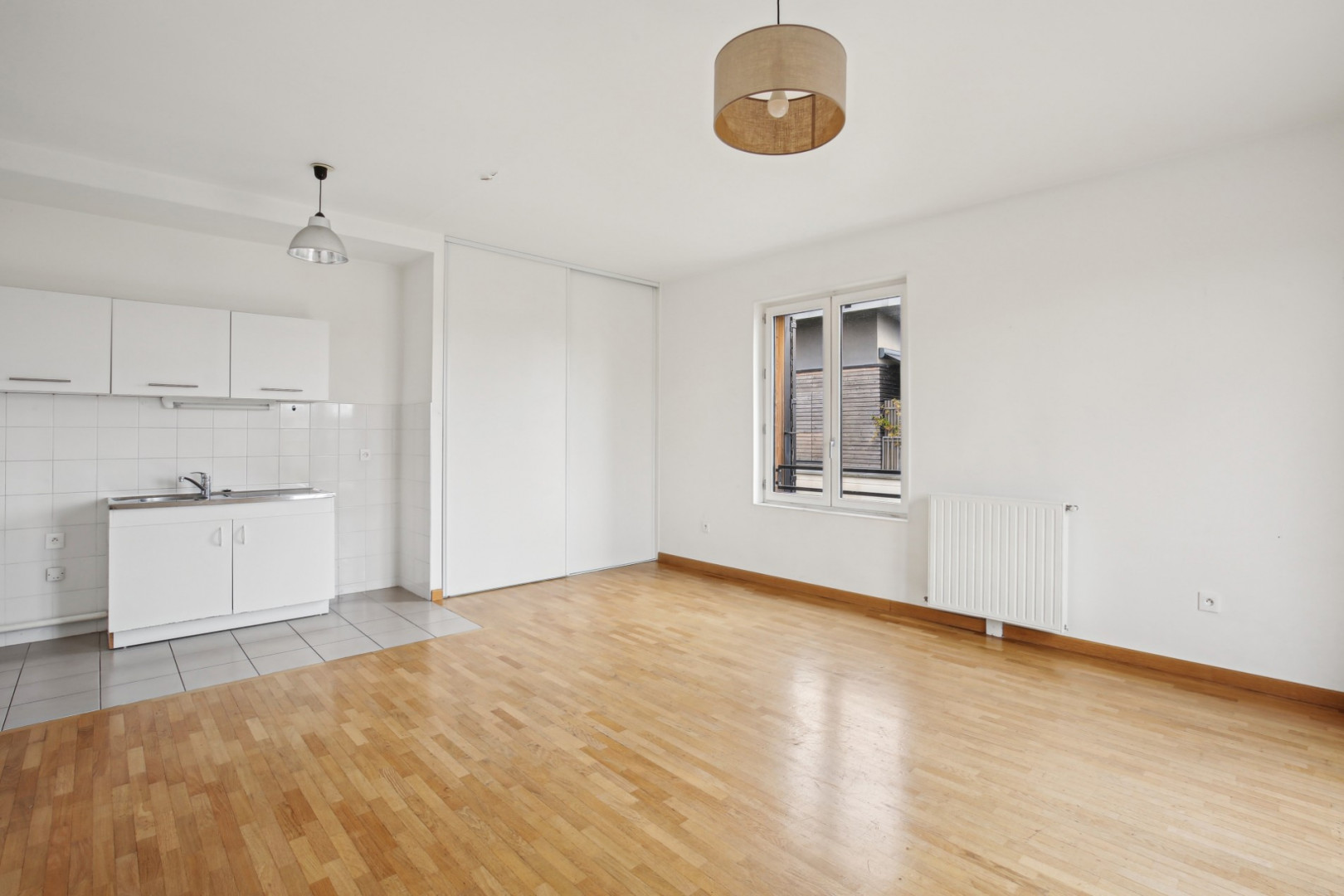 
                                                Vente
                                                 Appartement 62 m² - Hyper Centre Bordeaux