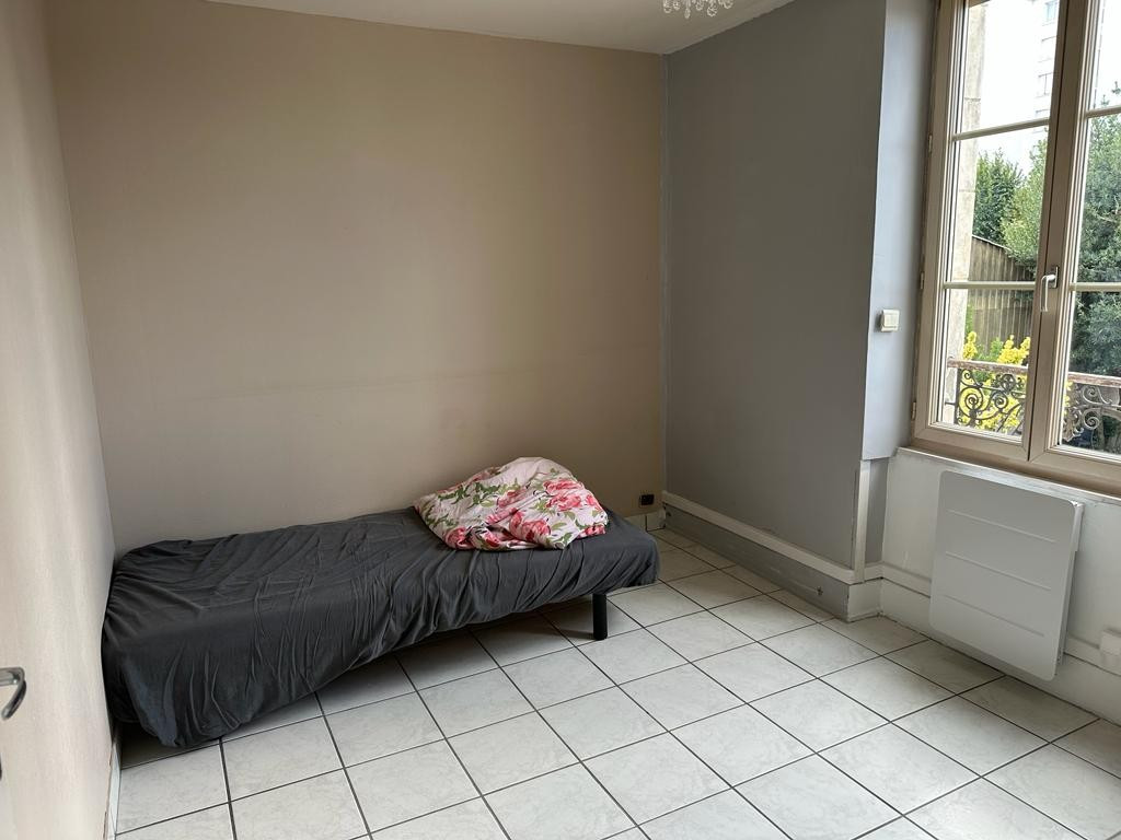 
                                                Location
                                                 Appartement 71m2 NEVERS