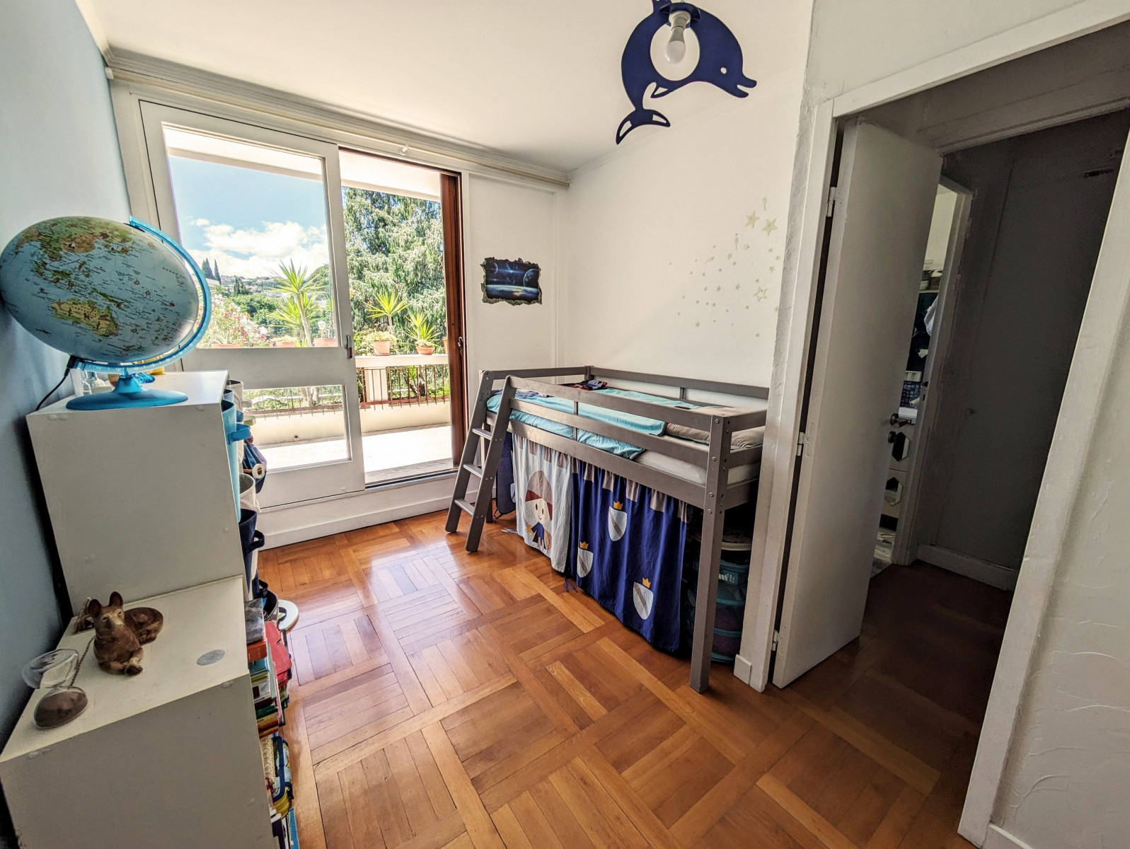 
                                                Vente
                                                 Appartement Dernier Etage Parc Coromandel 3 pièces Vue Mer