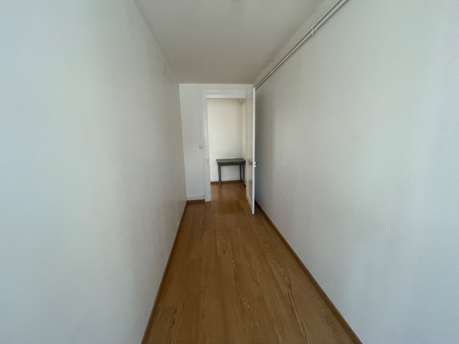 
                                                Location
                                                 Appartement F4 de 110m² centre-ville