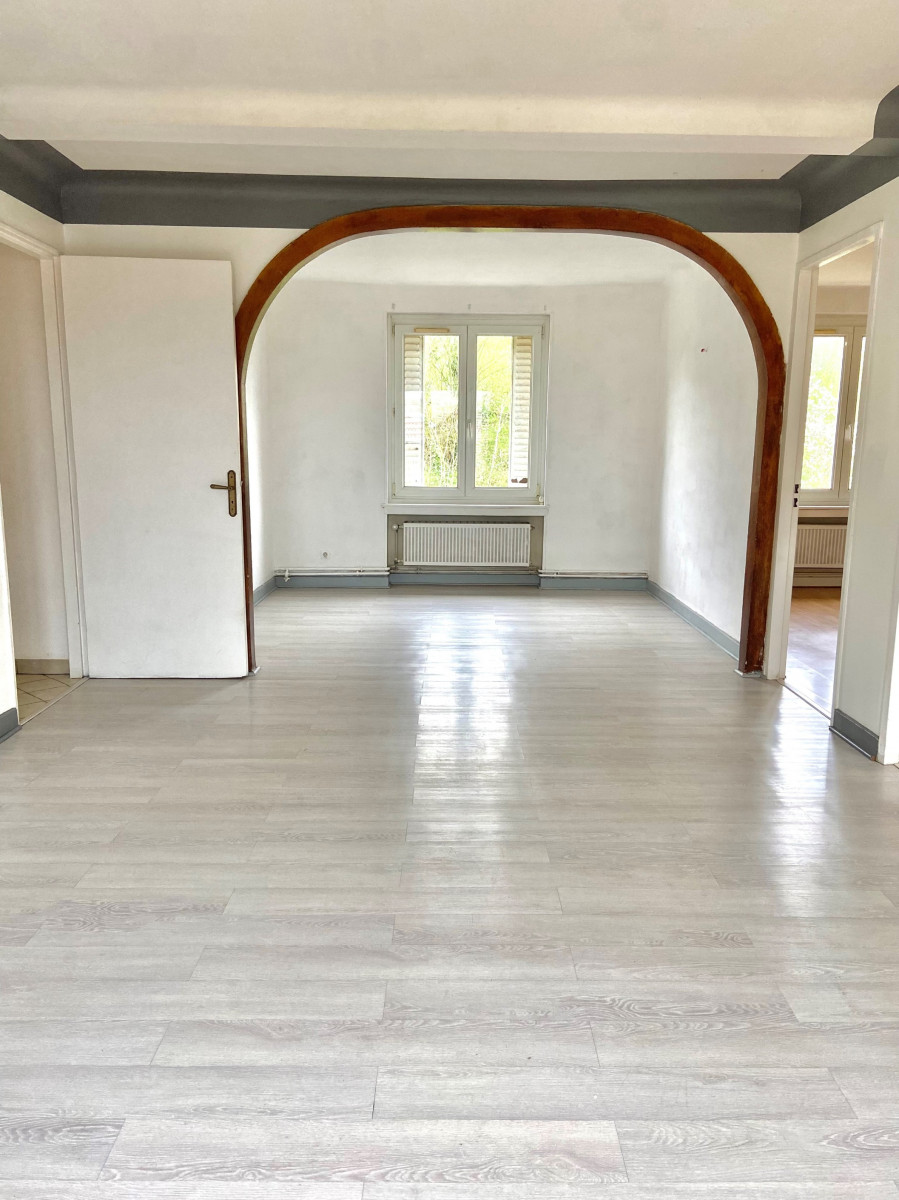 
                                                Vente
                                                 Appartement F5 - 80m² - SAINT-JULIEN-LES-METZ