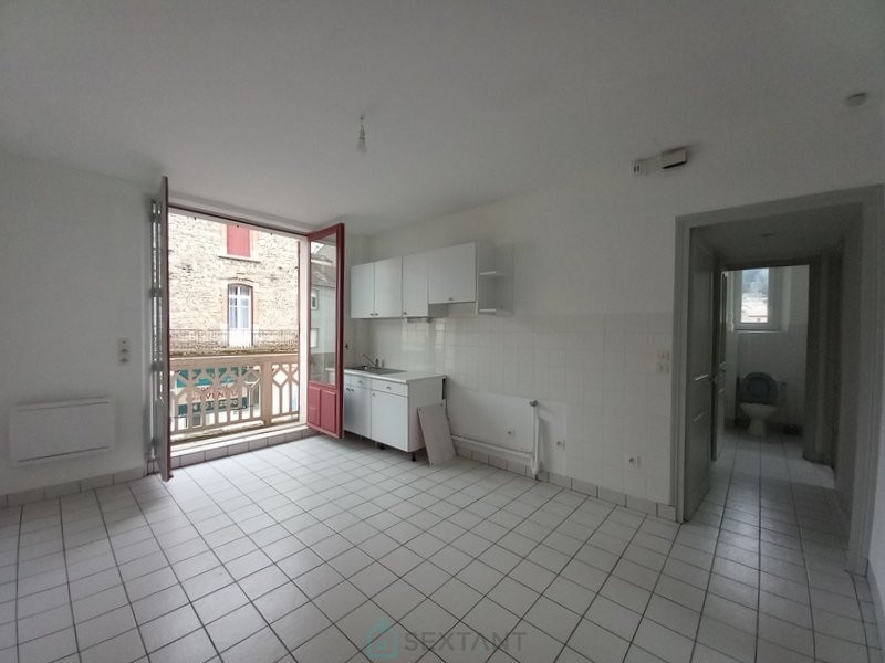 
                                                Vente
                                                 Appartement la Monnerie-le-Montel 63650