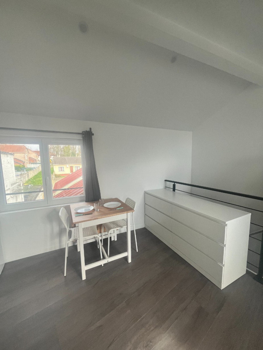 
                                                Location
                                                 Appartement Lens 22m2