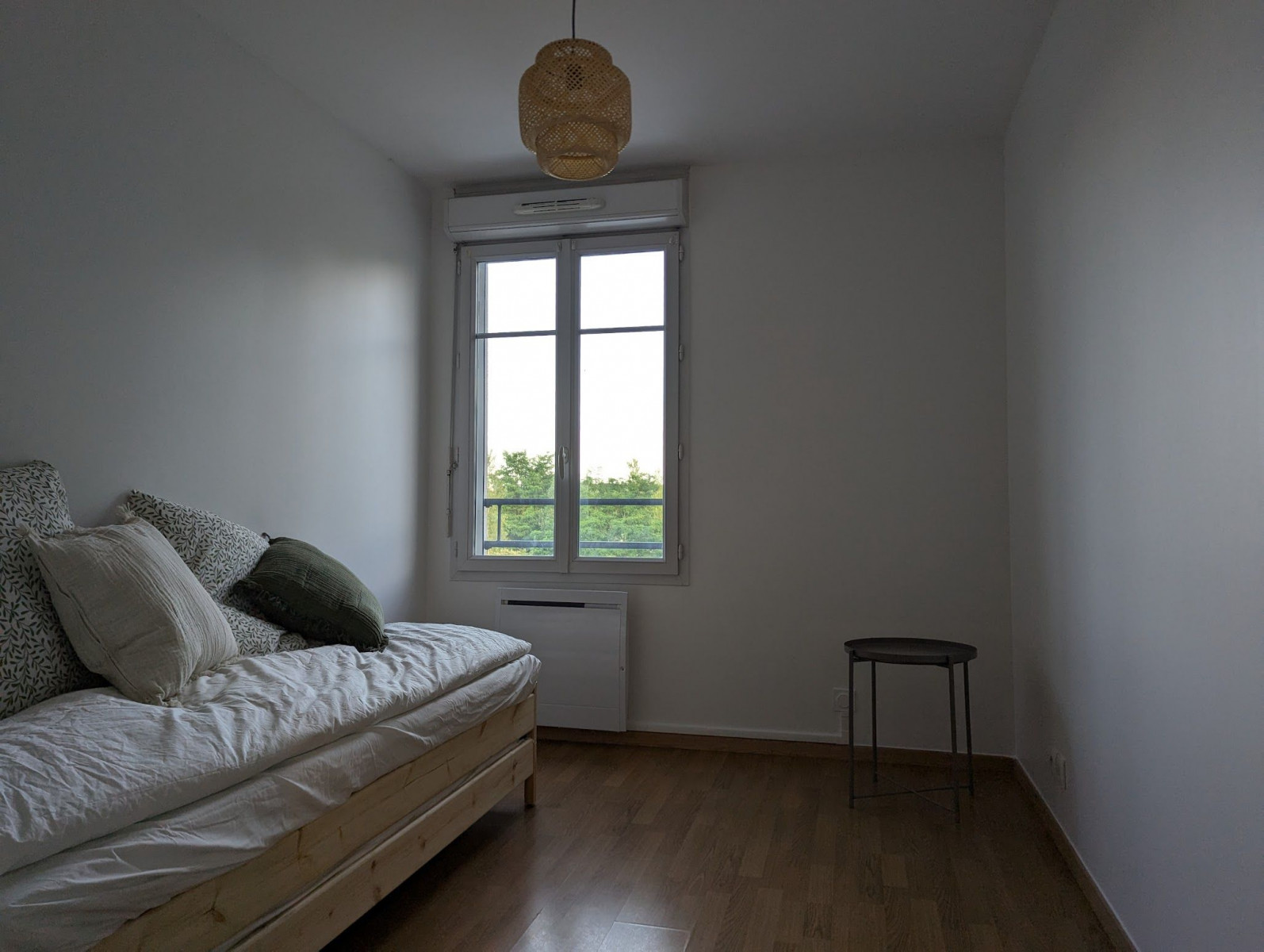 
                                                Location
                                                 Appartement parfait à proximité de Paris (20 minutes gare de lyon) (loyer tout inclus)