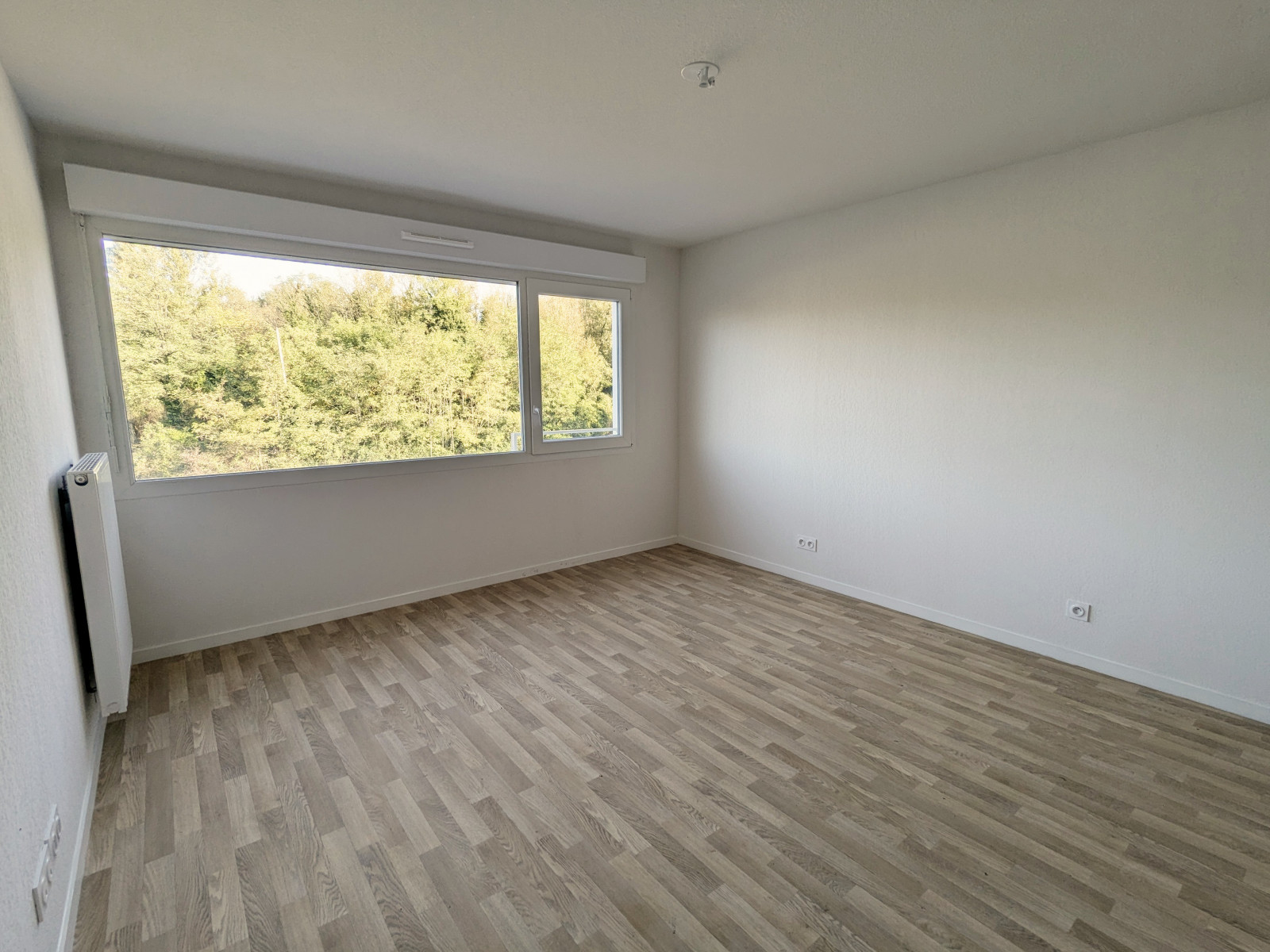 
                                                Location
                                                 Appartement T1 25.5m² à Lormont