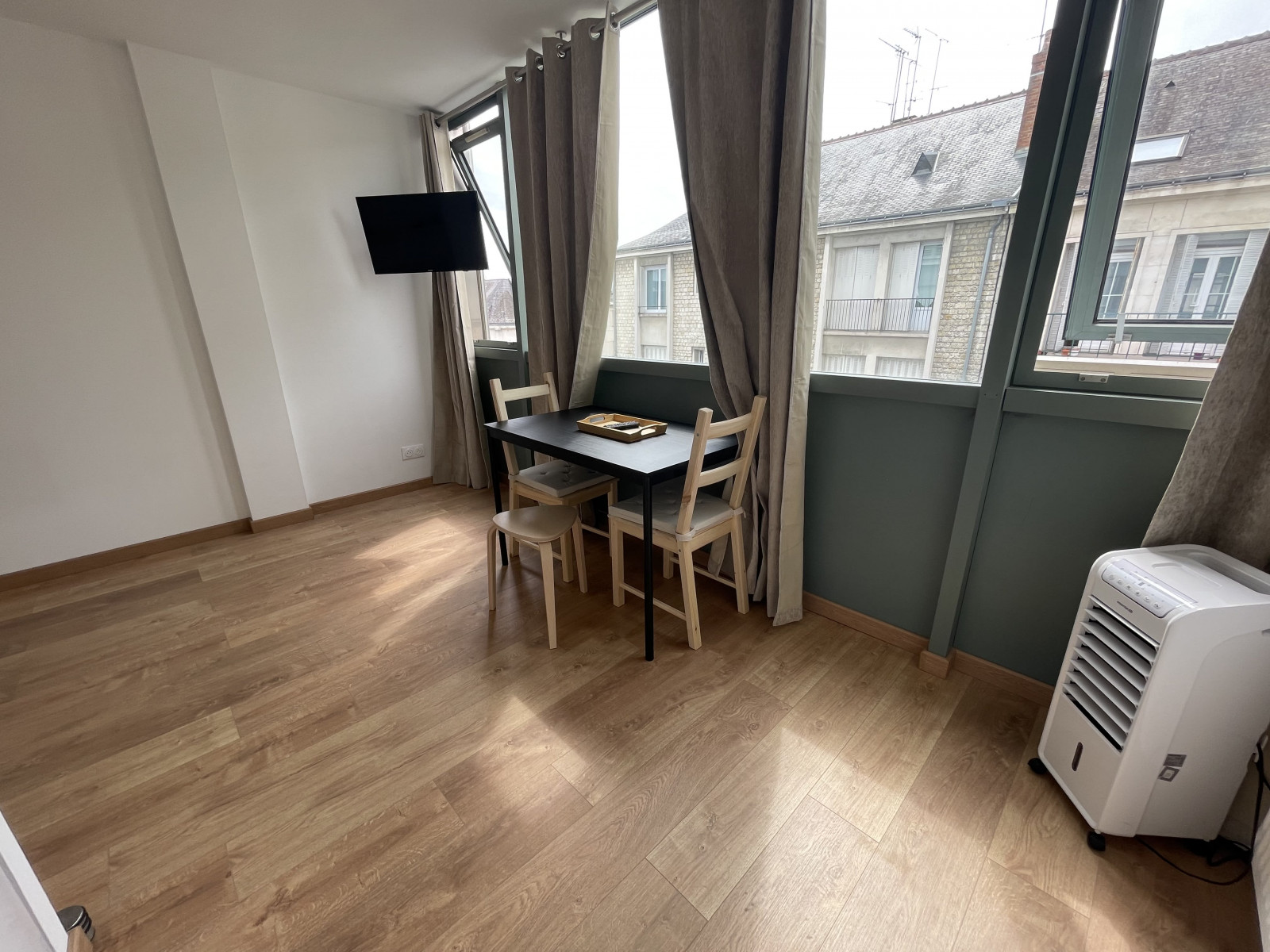 
                                                Vente
                                                 Appartement T1 Libre à Tours