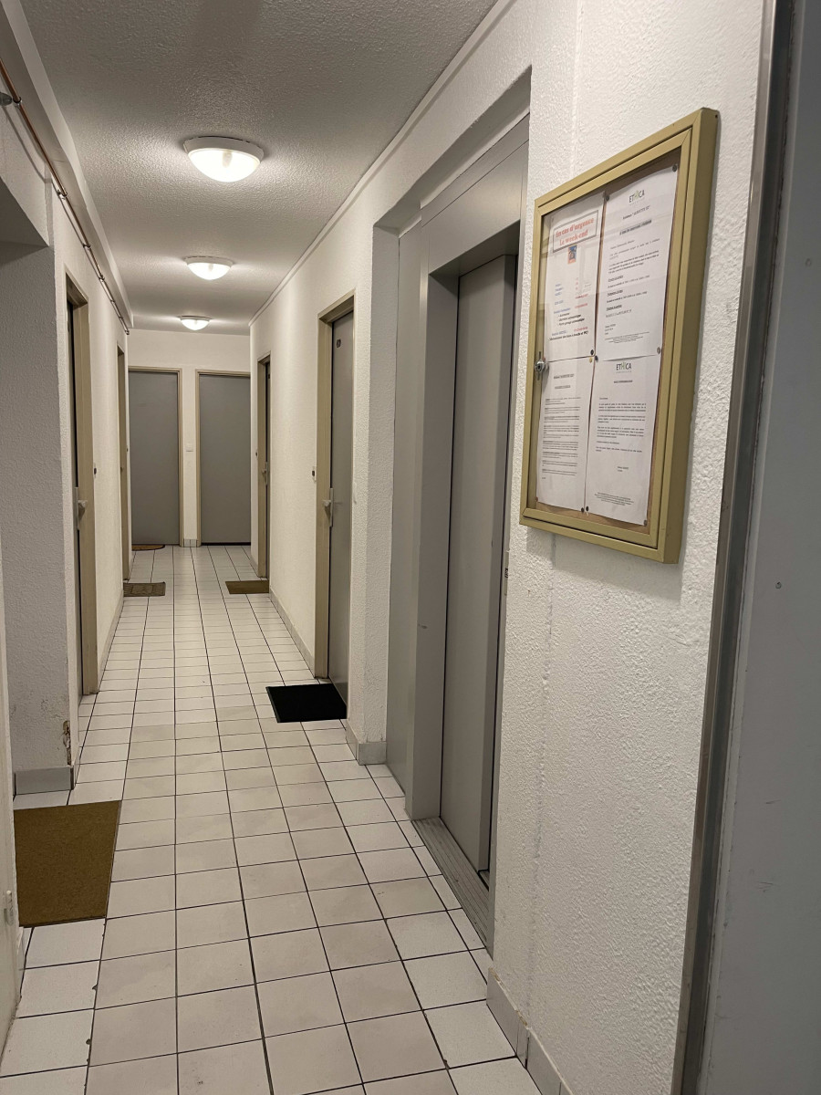 
                                                Vente
                                                 Appartement T1 Occupe 10162 à Tours