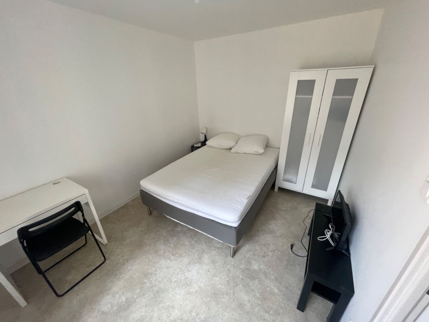 
                                                Location
                                                 Appartement T2 de 27m2 meublé idéal étudiant