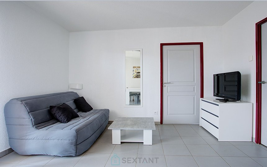 
                                                Vente
                                                 APPARTEMENT T2 PLUS CABINE. 6 COUCHAGES. TERRASSE. PARKING.