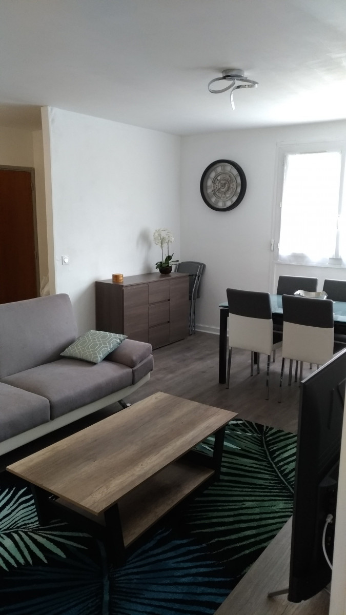 
                                                Vente
                                                 Appartement T4 Libre à Clermont-Ferrand