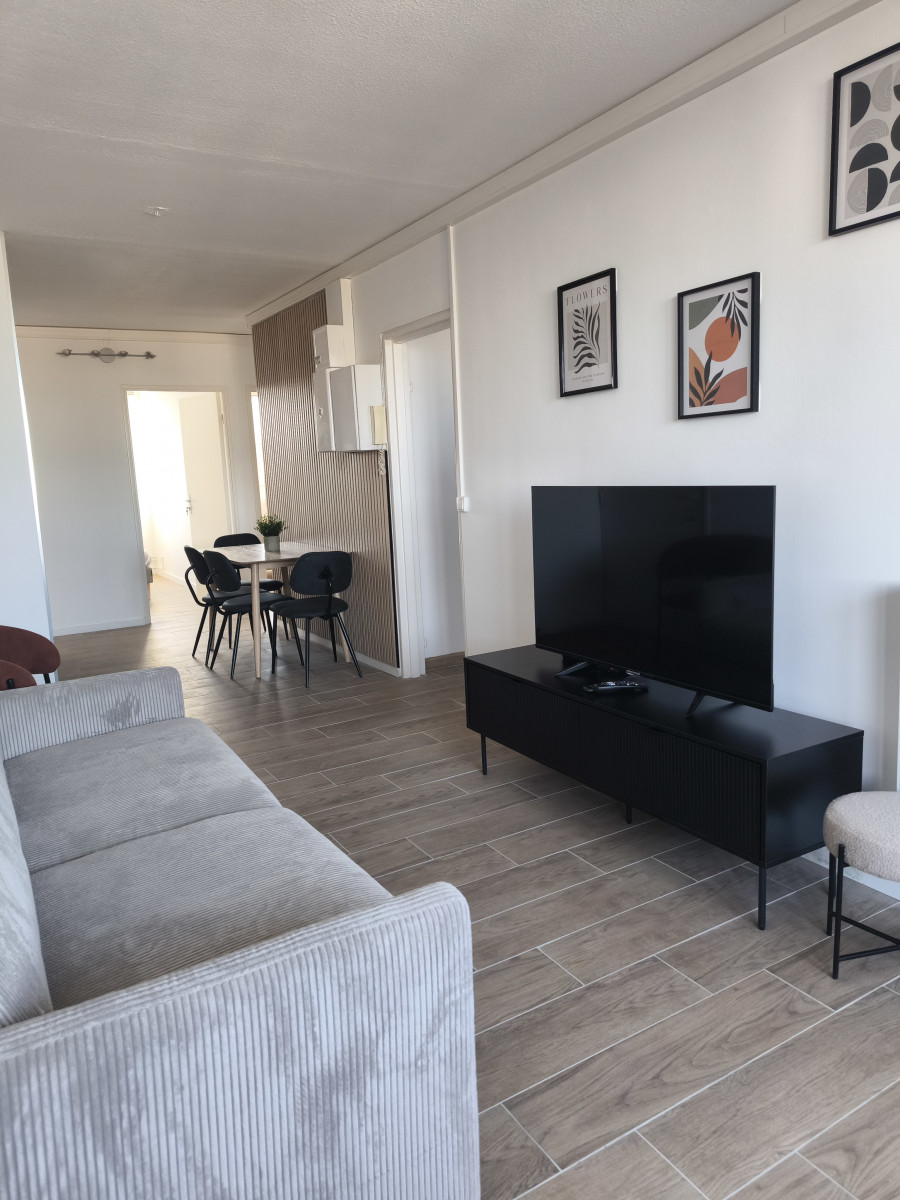 
                                                Location
                                                 Appartement T5 78.33m² à Lormont