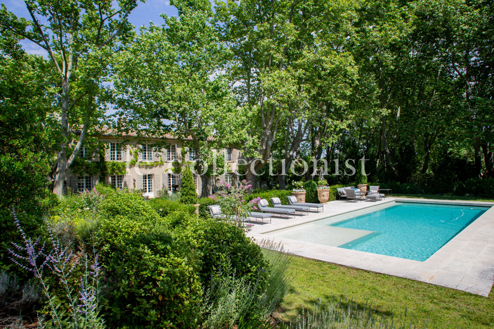 
                                                Location de vacances
                                                 Bastide des Sens