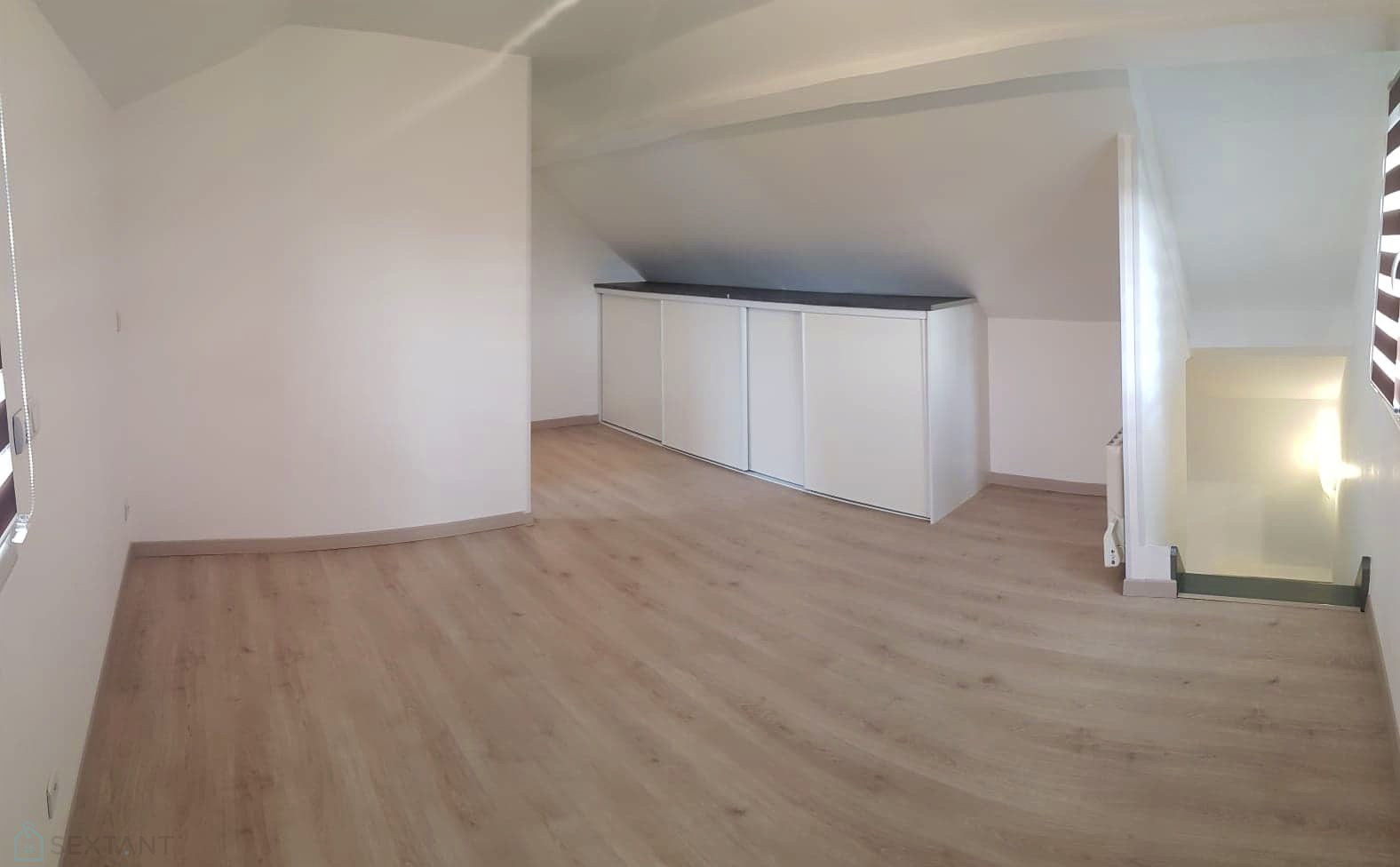 
                                                Vente
                                                 Beau duplex secteur recherché