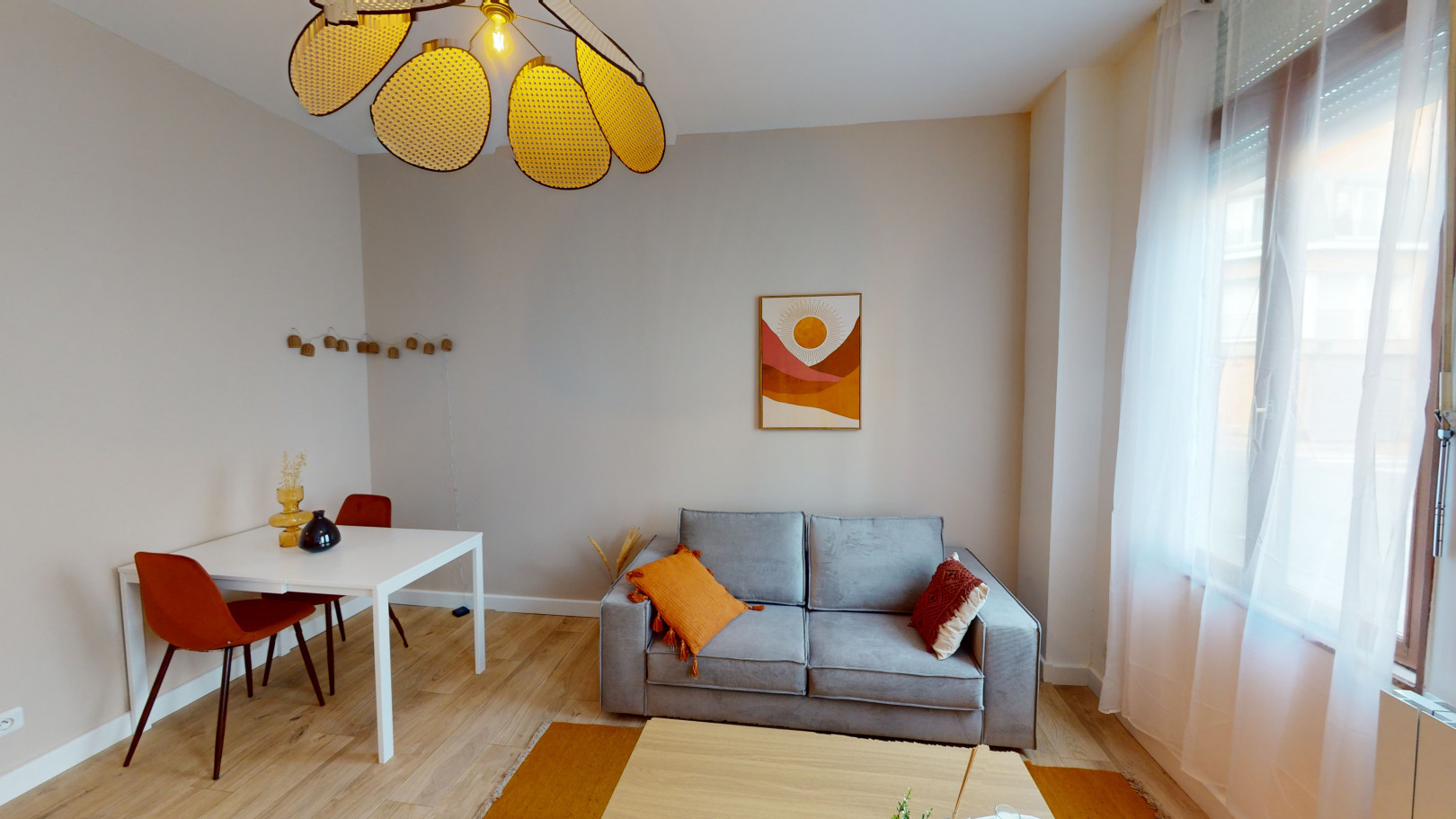 
                                                Location
                                                 Bel appartement 2 pièces à Lille à proximité du port