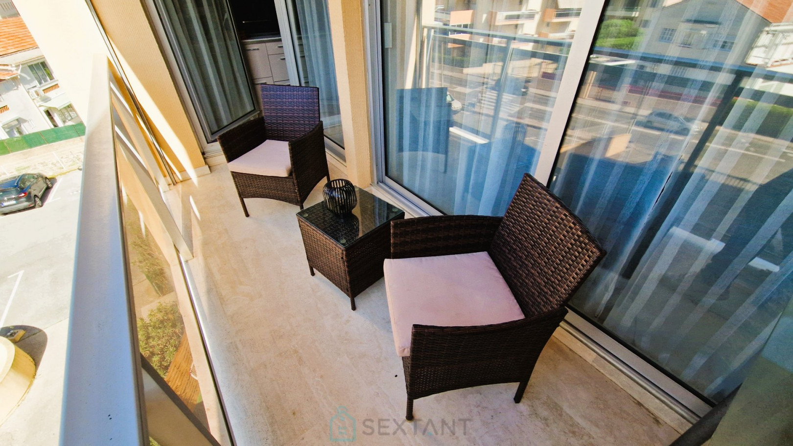 
                                                Vente
                                                 Bel appartement 3 pièces - 72 m² - Terrasse - Balcons - Piscine - 300m de la mer