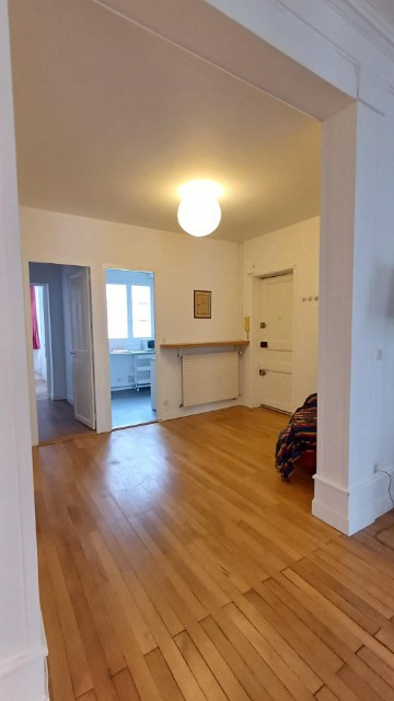 
                                                Location
                                                 BEL APPARTEMENT DISPONIBLE DE SUITE À NANTERRE