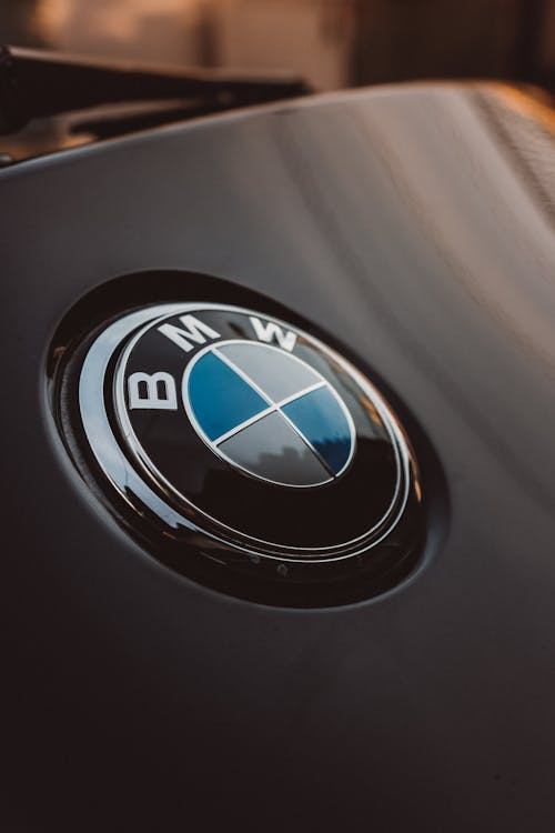 
                                                Voiture
                                                 BMW Série 3 2019 à vendre - 2.0D